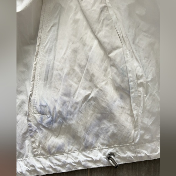 Burberry Brit - Picture 5 of 7